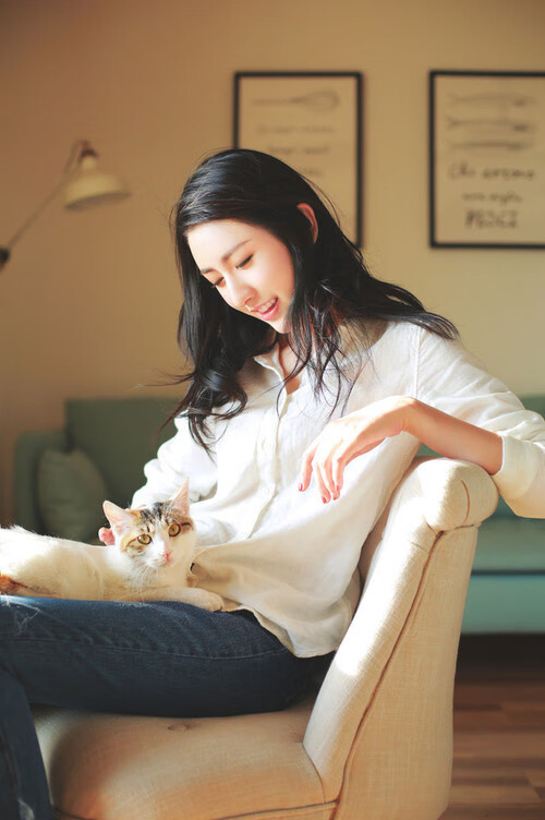 im体育在线登录入口地址-女性健身课程受欢迎，提升女性健康意识，女性健身教程